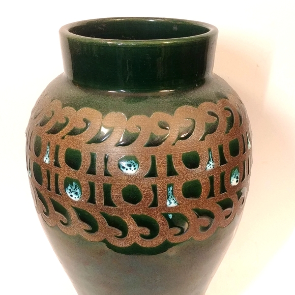 MCM Green Glazed Studio Pottery Ceramic Texture Vase Italy Fratelli Fanciullassi - Picture 3 of 6